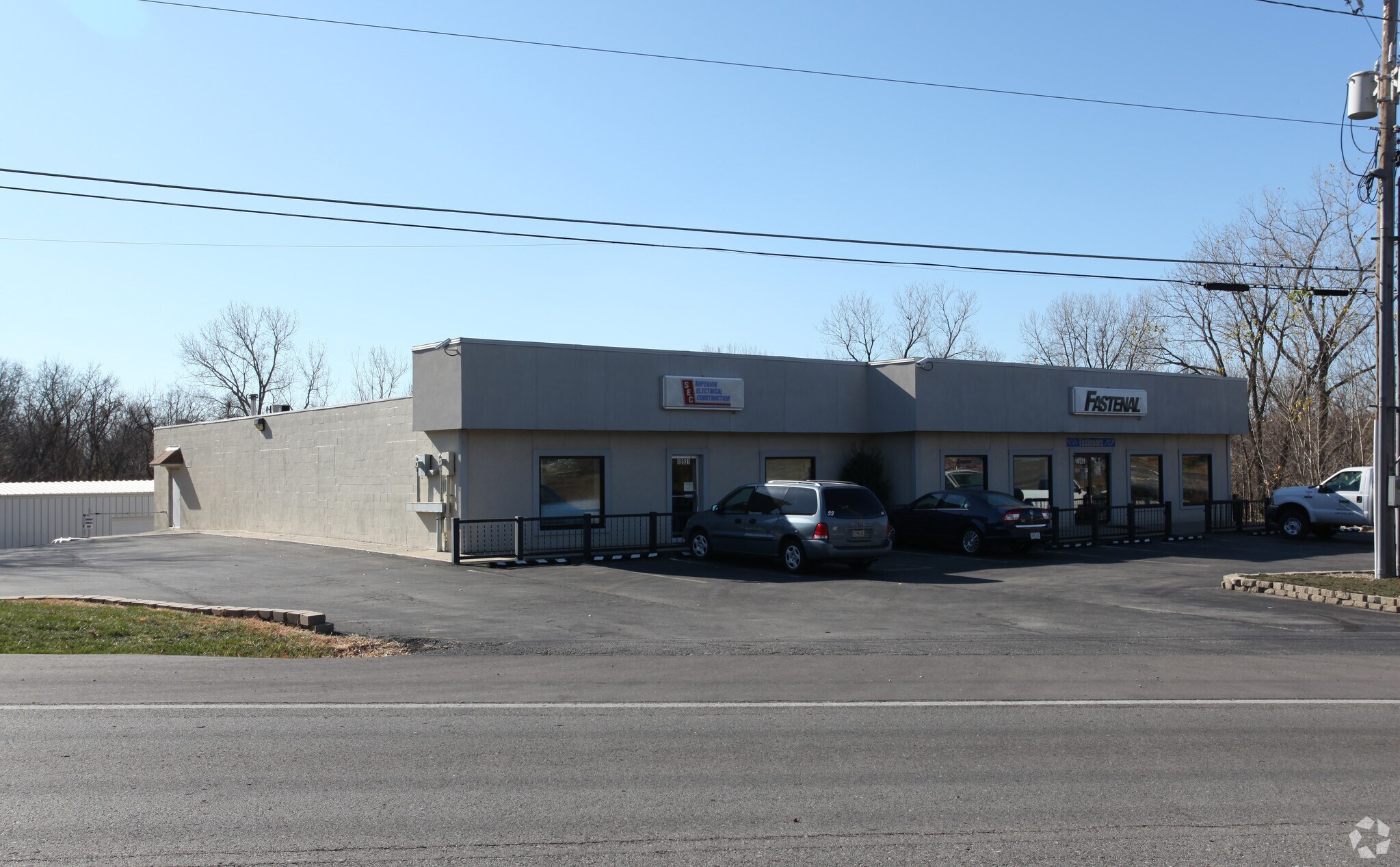 10529-10531 E US 40 Hwy, Independence, MO for sale Building Photo- Image 1 of 1