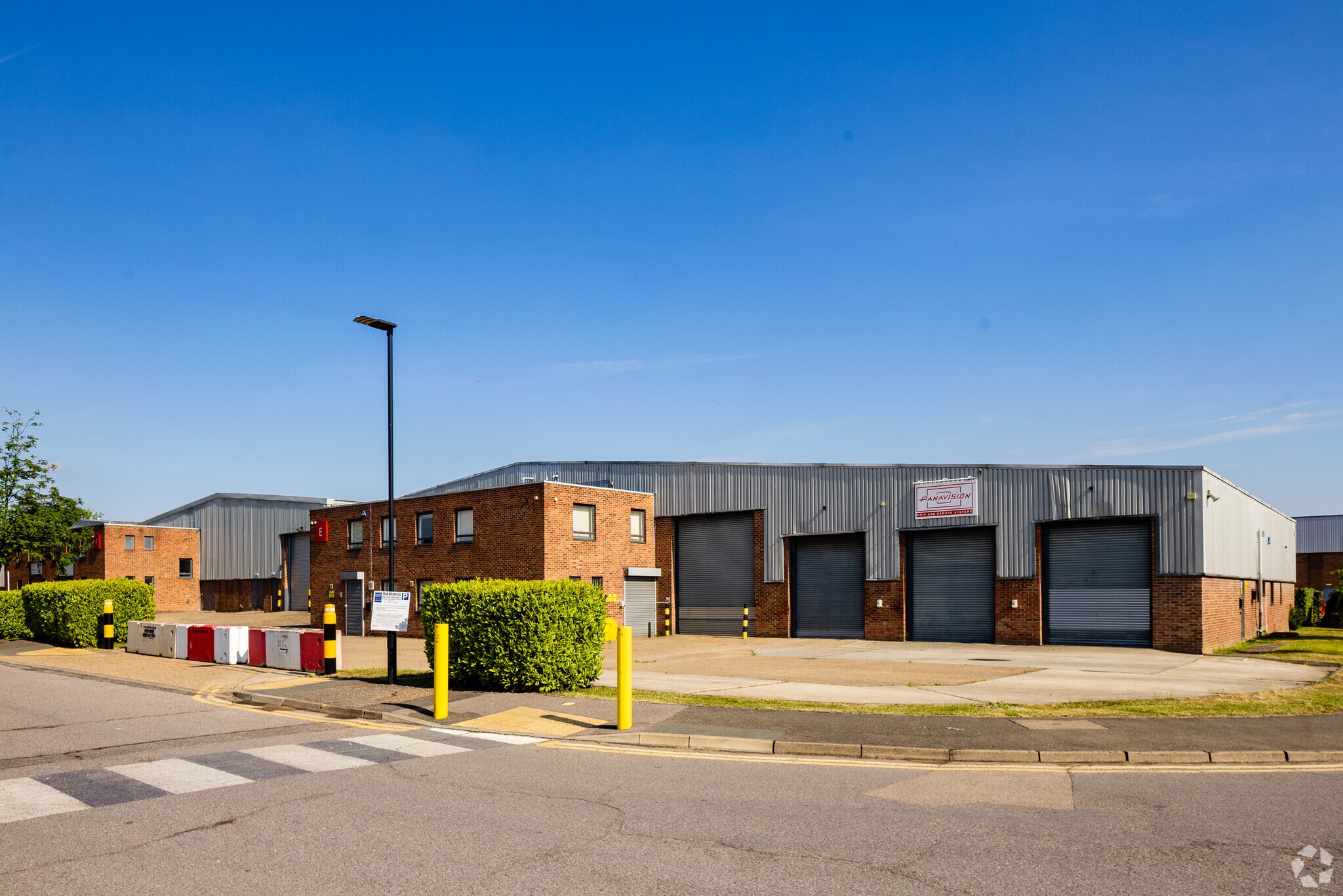 Field Way, Greenford for sale Primary Photo- Image 1 of 1