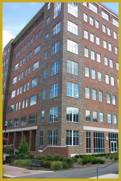 48 Donley St, Morgantown, WV for lease - Building Photo - Image 1 of 2