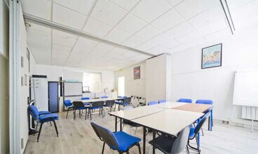 3 Rue De La Faisanderie, Paris for lease Interior Photo- Image 2 of 11