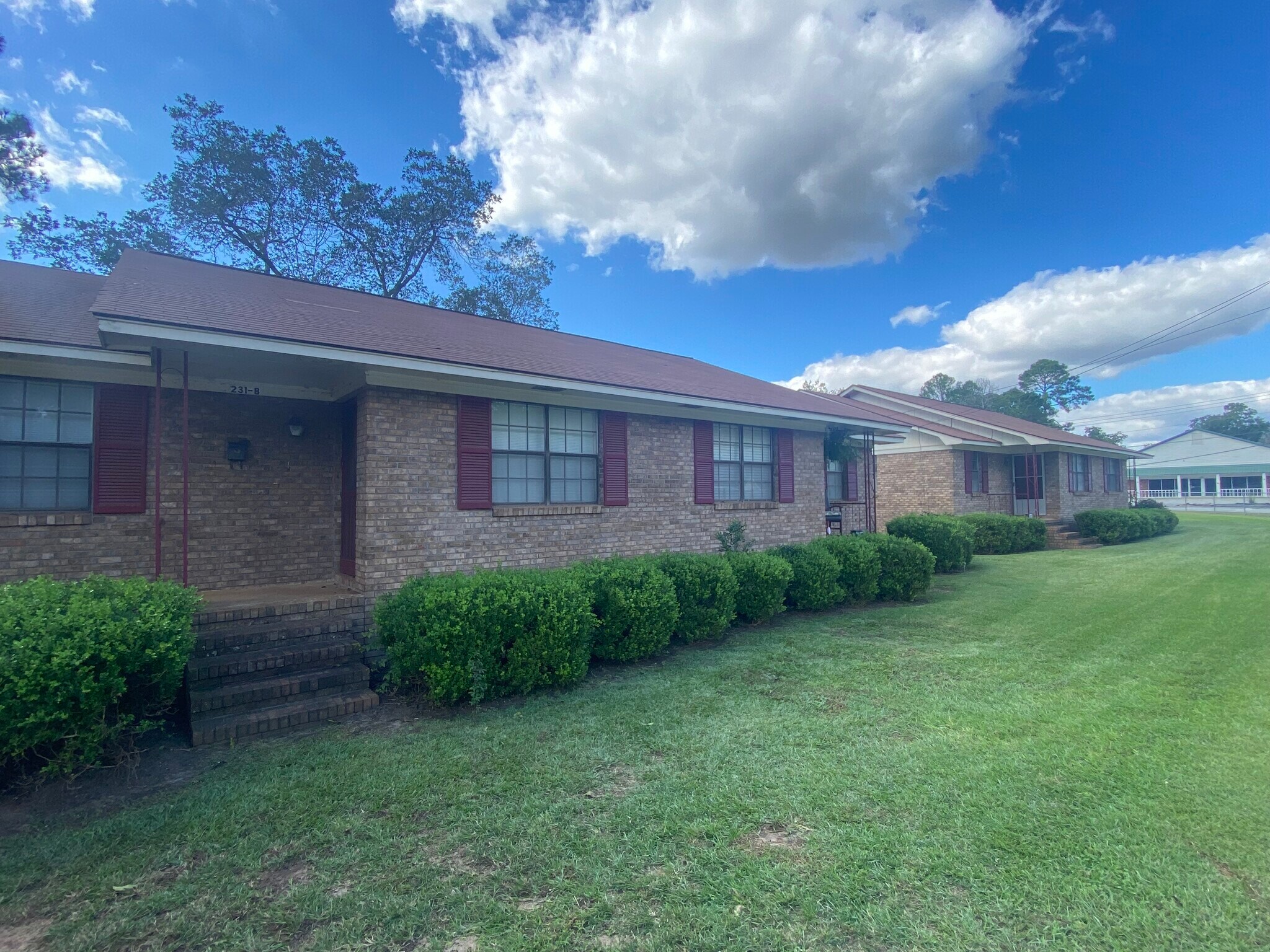 217 Pecan St SE, Dawson, GA 39842