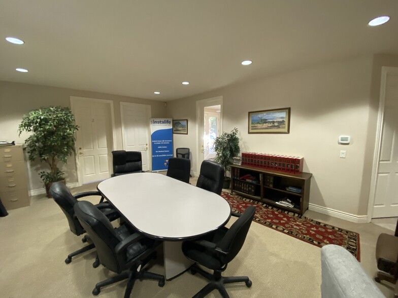 4747 Caughlin Pky, Reno, NV for lease - Interior Photo - Image 2 of 7