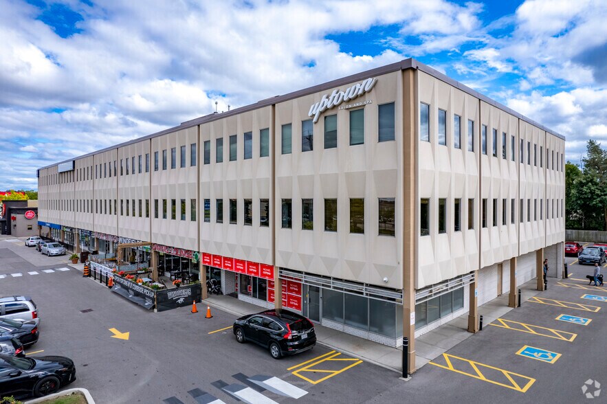 801 York Mills Rd, Toronto, ON for sale - Primary Photo - Image 1 of 1