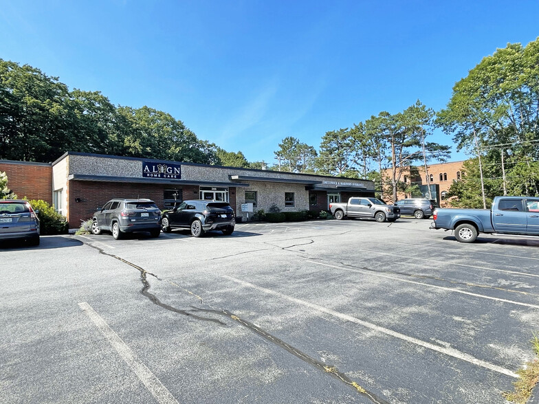 366 US ROUTE 1, Falmouth, ME for sale - Building Photo - Image 1 of 3