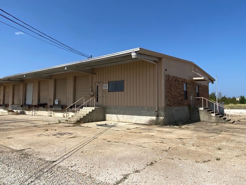 3390 Jeff Homan Blvd, Tupelo, MS for sale - Primary Photo - Image 1 of 18