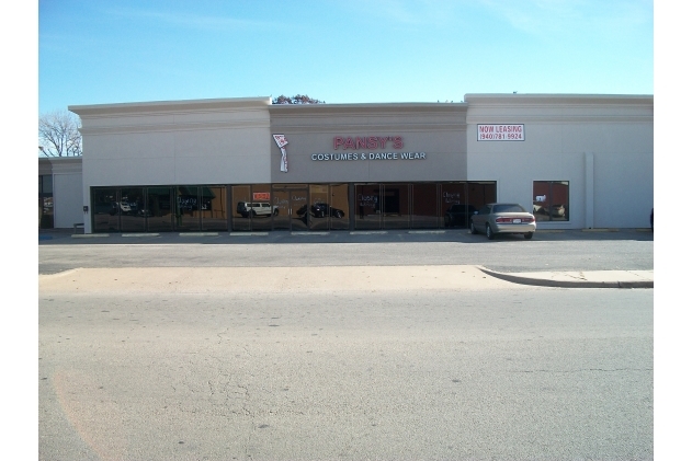 3905 Wayne St, Wichita Falls, TX for lease - Primary Photo - Image 1 of 3