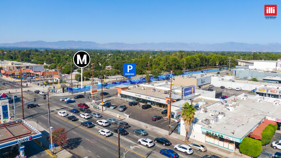 6026-6040 Reseda Blvd, Tarzana, CA for lease - Building Photo - Image 2 of 3