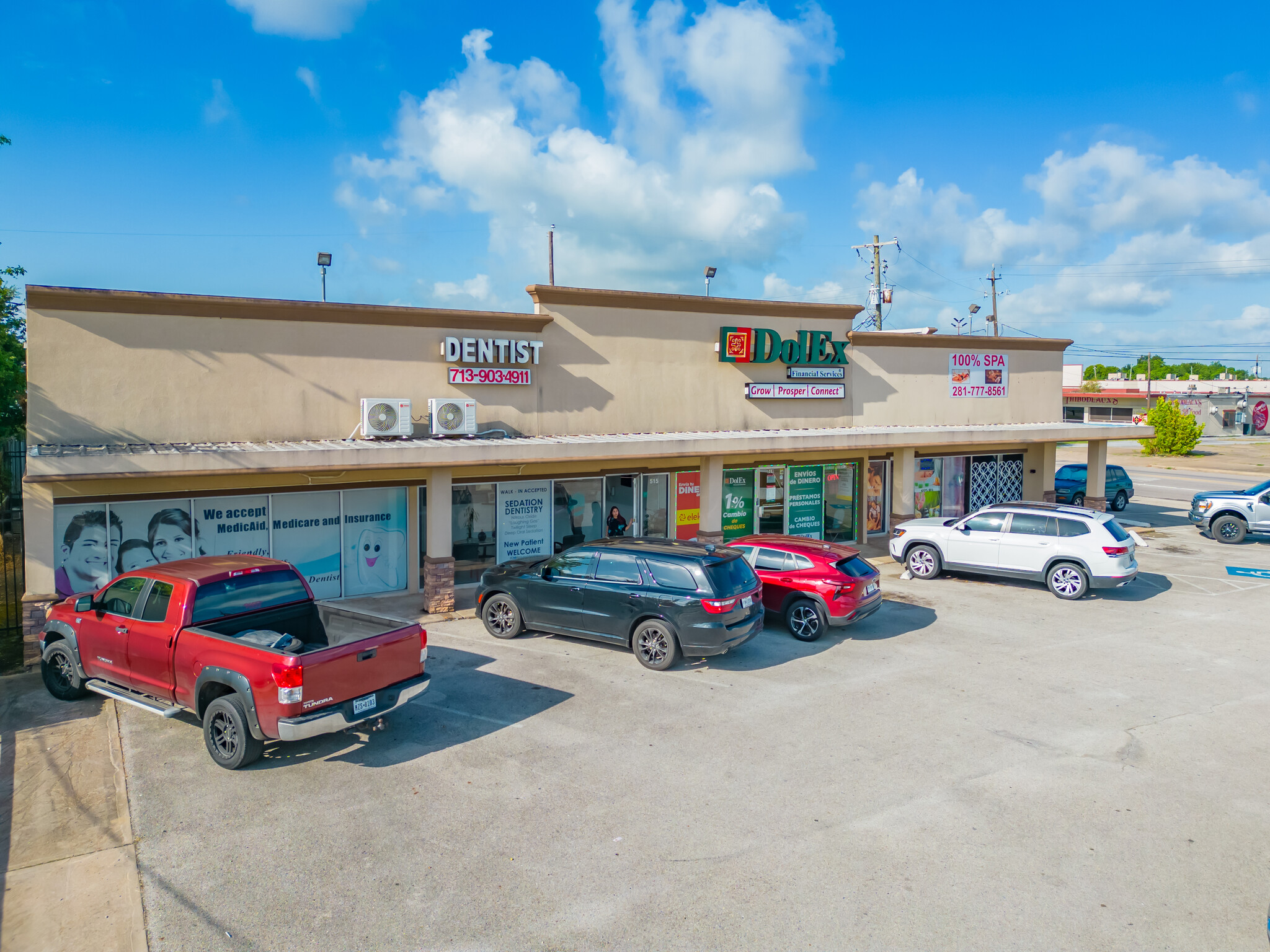 515-519 Park St, Baytown, TX for lease Primary Photo- Image 1 of 7