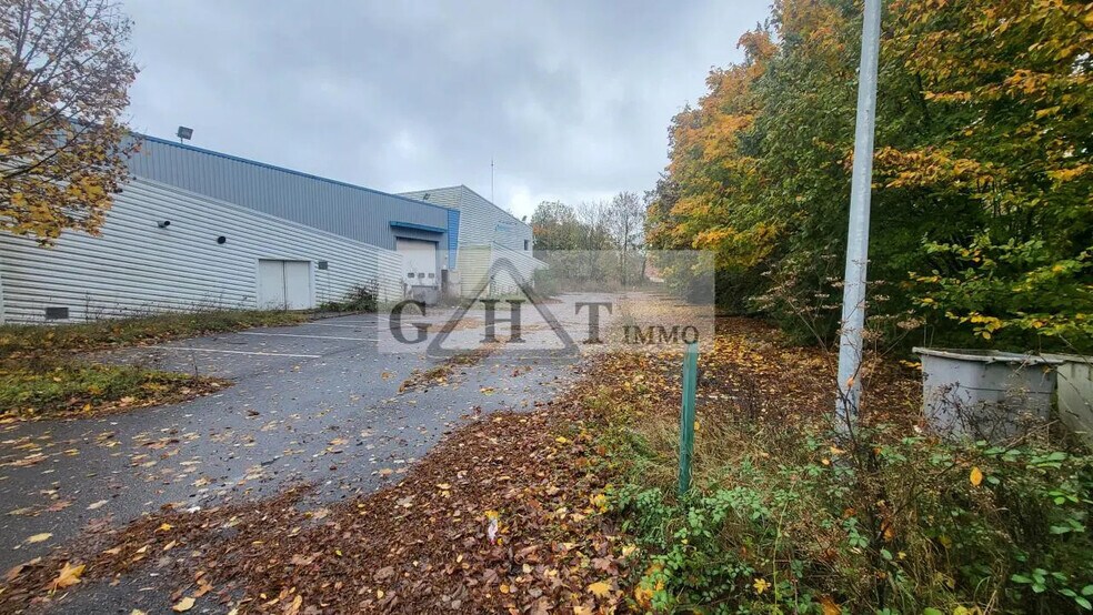 Industrial in Montereau-Fault-Yonne for sale - Building Photo - Image 3 of 18