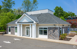 More details for 176 Newington Rd, West Hartford, CT - Retail for Lease