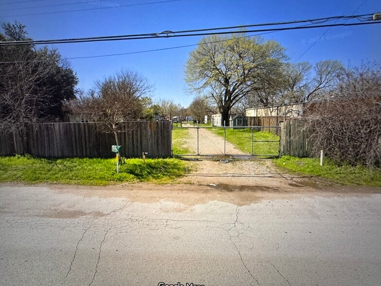 9157 S Central Expy, Dallas, TX for sale - Primary Photo - Image 1 of 2