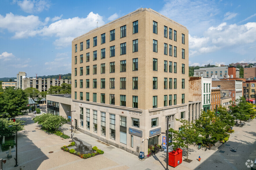 E 200 E State Street, Ithaca, NY for lease - Building Photo - Image 1 of 21