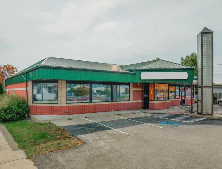 8529 Niagara Falls Blvd, Niagara Falls, NY for lease - Building Photo - Image 2 of 3