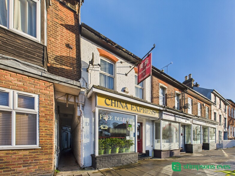 53 High Street South, Dunstable for sale - Building Photo - Image 2 of 8
