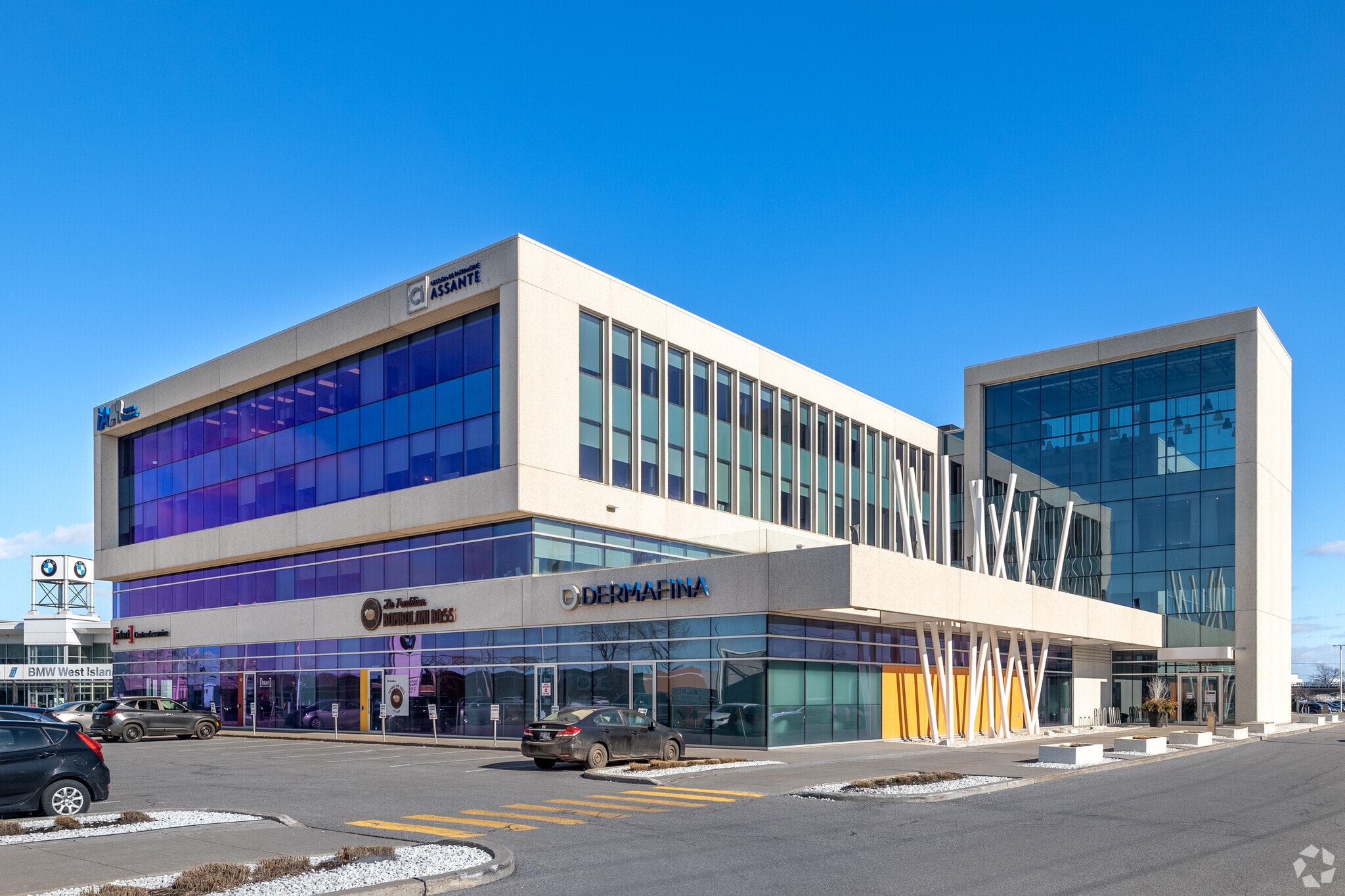 2020 Rte Transcanadienne, Pointe-claire, QC for sale Primary Photo- Image 1 of 1