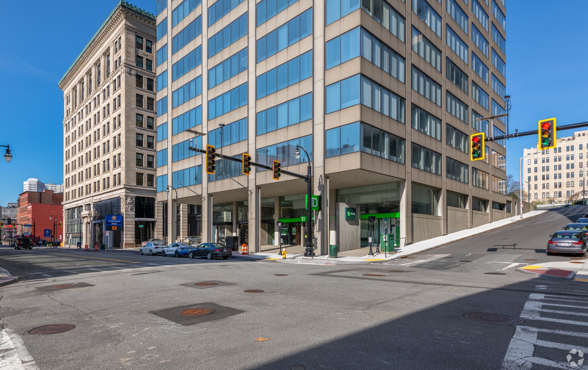 370 Main St, Worcester, MA 01608 Office for Lease