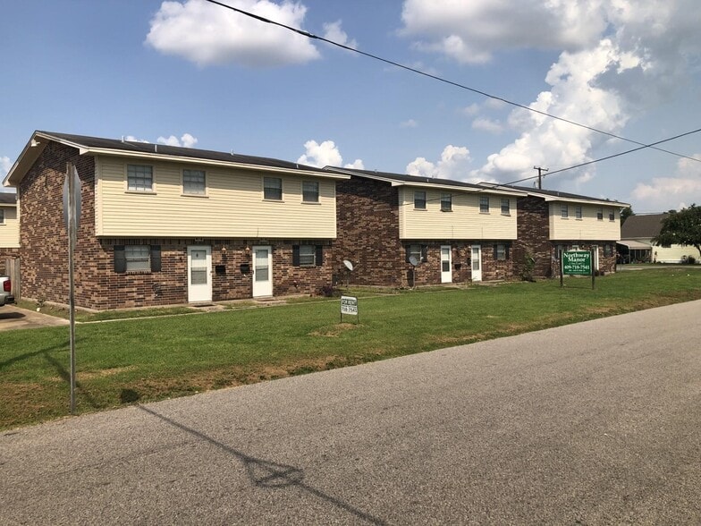 402-418 N 10th St, Nederland, TX for sale - Primary Photo - Image 1 of 1