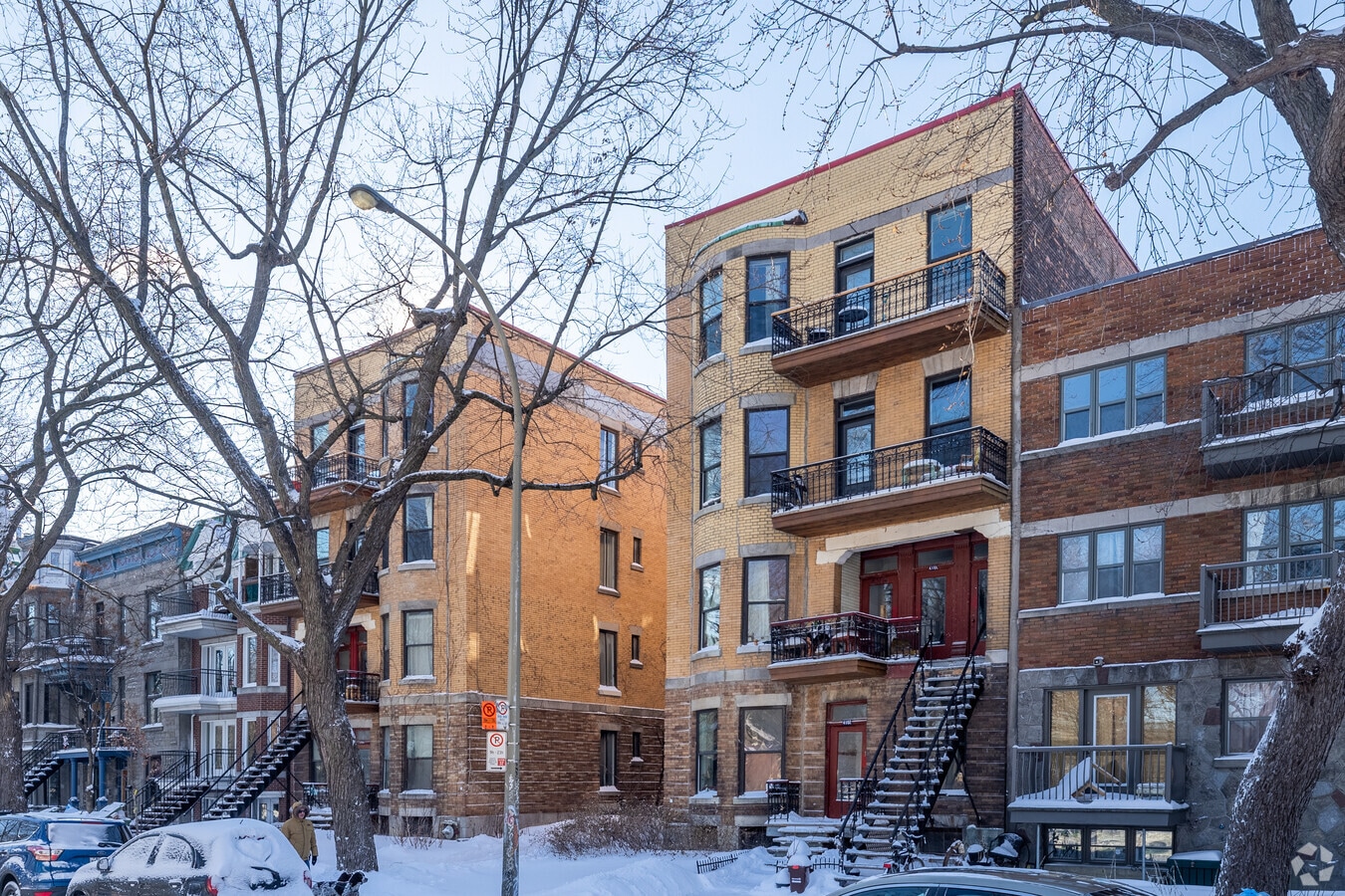 40884108 Av Du ParcLafontaine, Montréal, QC H2L 3M8