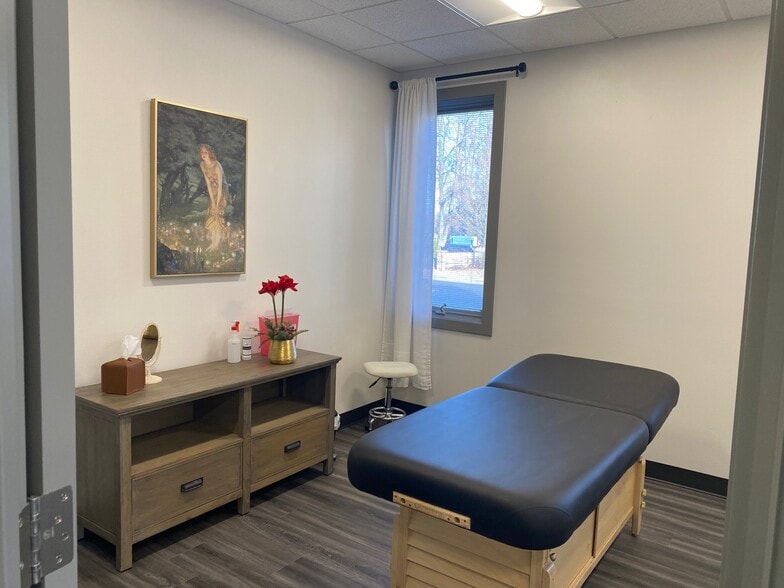 1101 Oakridge Dr, Fort Collins, CO for lease - Building Photo - Image 3 of 17