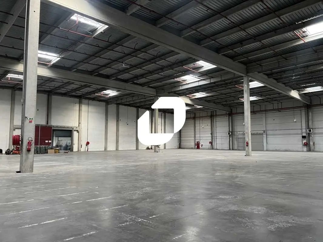 7 Rue Pierre Josse, Bondoufle for lease Interior Photo- Image 1 of 5