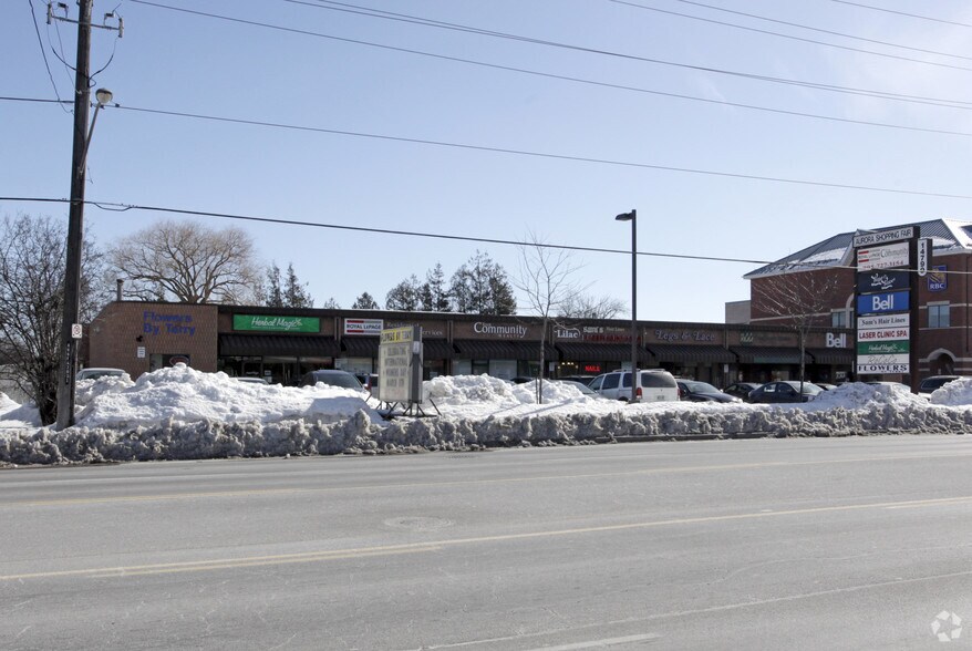 14799 Yonge St, Aurora, ON for lease - Building Photo - Image 2 of 2