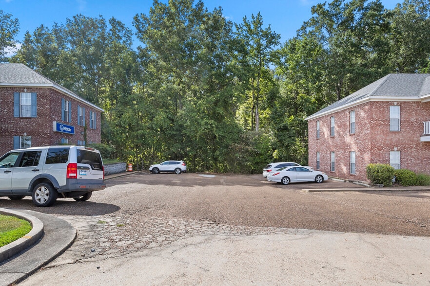 112 Byram Pky, Byram, MS for sale - Building Photo - Image 3 of 17