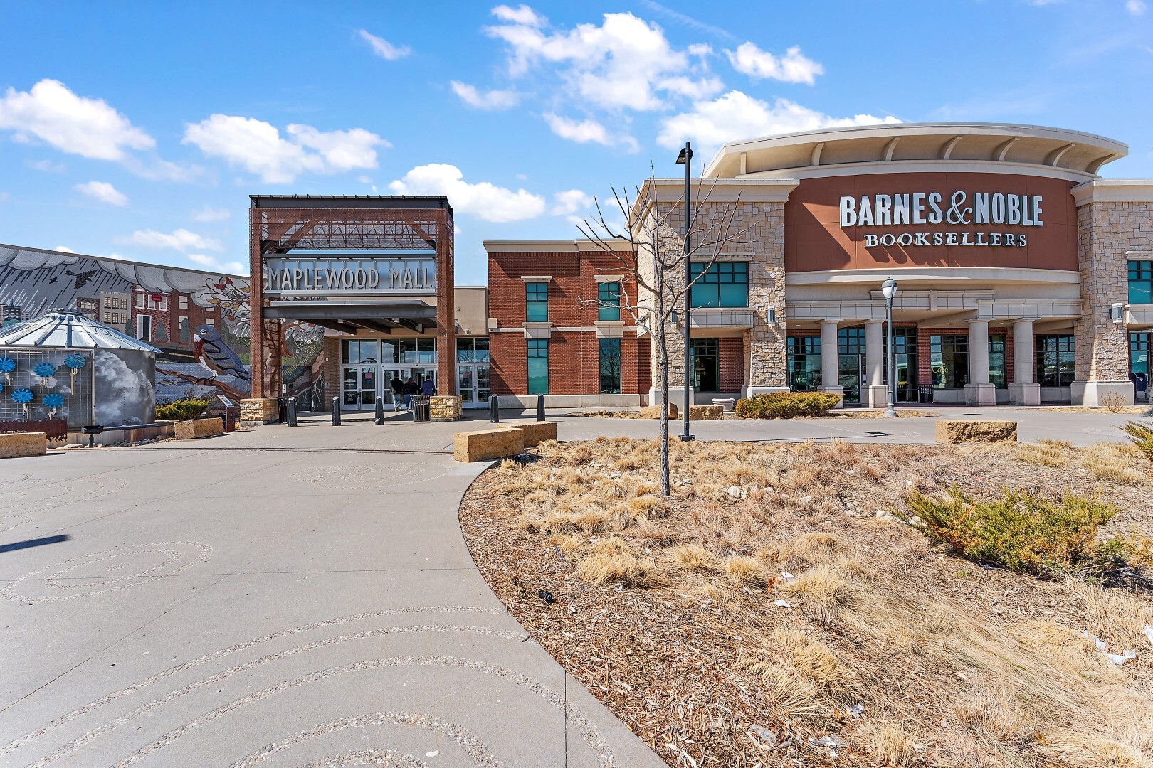 3001 White Bear Ave N, Maplewood, MN for sale Building Photo- Image 1 of 1