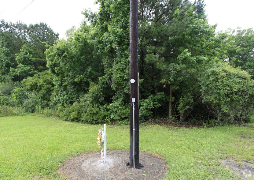 Savannah Hwy, Johns Island, SC for sale - Primary Photo - Image 1 of 1