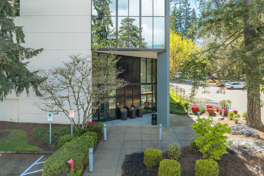 5000 148th Ave NE, Redmond, WA for lease - Building Photo - Image 3 of 5