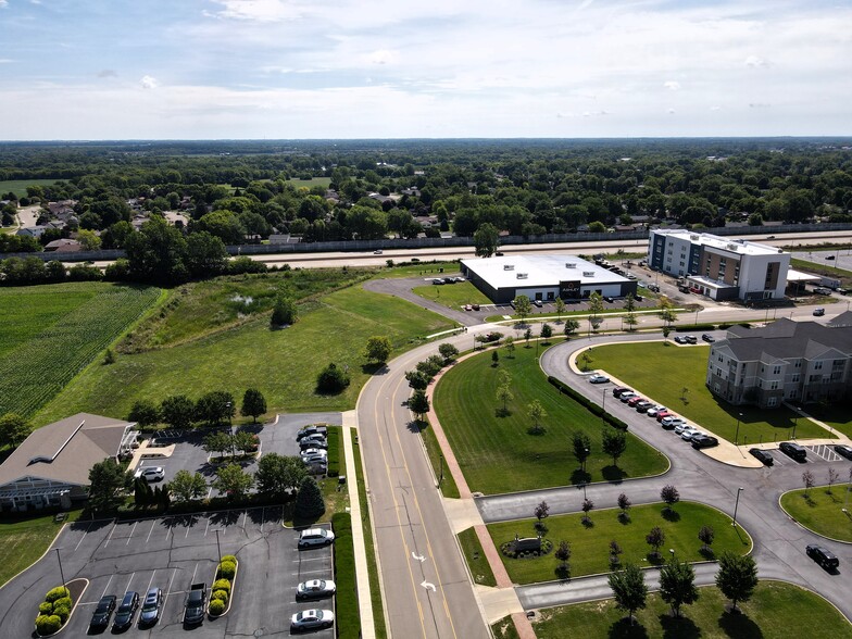 Towne Park Drive, Troy, OH for sale - Building Photo - Image 2 of 11