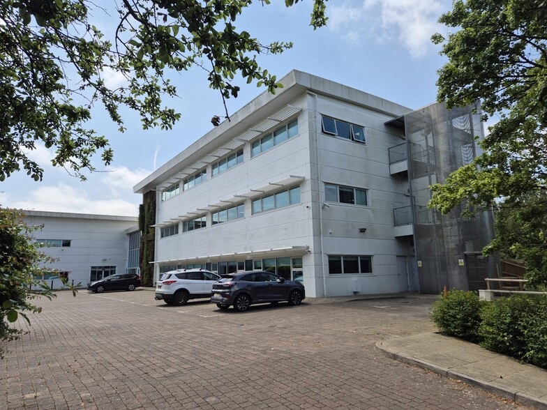 10 Nicholson Rd, Ryde for sale - Building Photo - Image 1 of 9