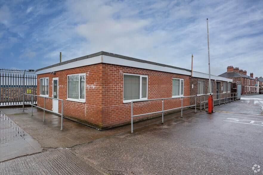 Park Ln, Stoke On Trent for sale - Primary Photo - Image 1 of 1