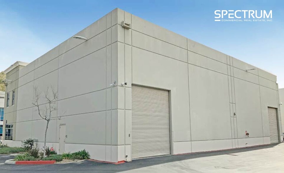 28506 Constellation Rd, Valencia, CA for lease - Building Photo - Image 3 of 3