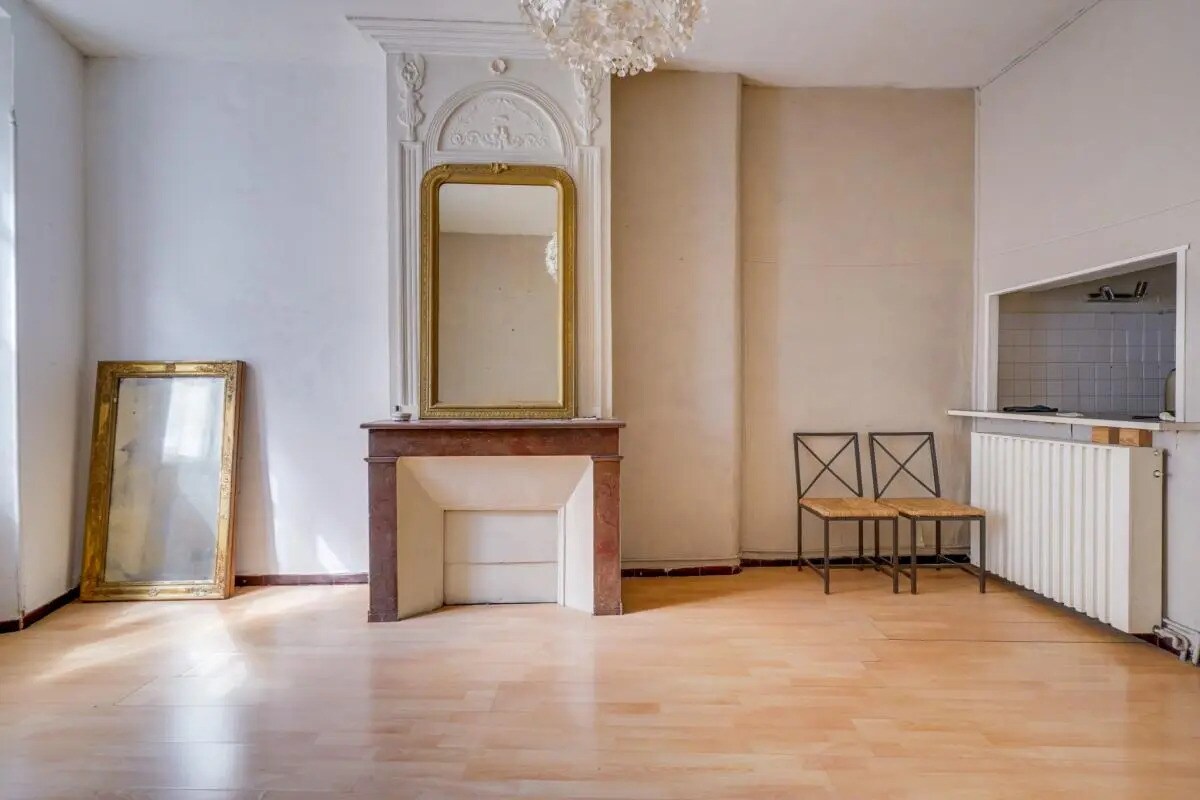 Office in Bordeaux for sale Interior Photo- Image 1 of 7