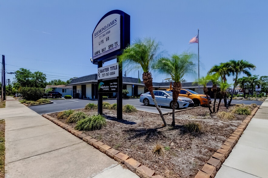 6500-6514 Central Ave, Saint Petersburg, FL for sale - Building Photo - Image 3 of 51