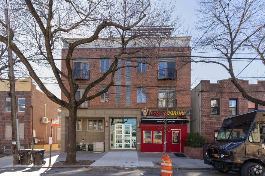 12-14 31st Ave, Astoria, NY for sale - Building Photo - Image 3 of 17