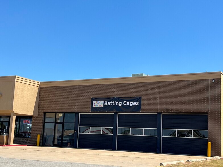 2558 Ponderosa Dr, Chickasha, OK for sale - Building Photo - Image 1 of 1