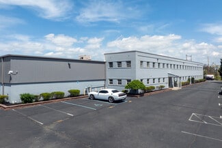 More details for 6901 N Crescent Blvd, Pennsauken, NJ - Industrial for Lease