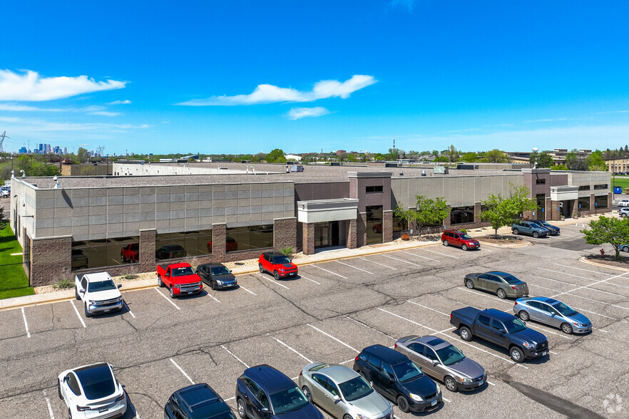 1260-1270 Energy Ln, Saint Paul, MN for lease - Building Photo - Image 2 of 5