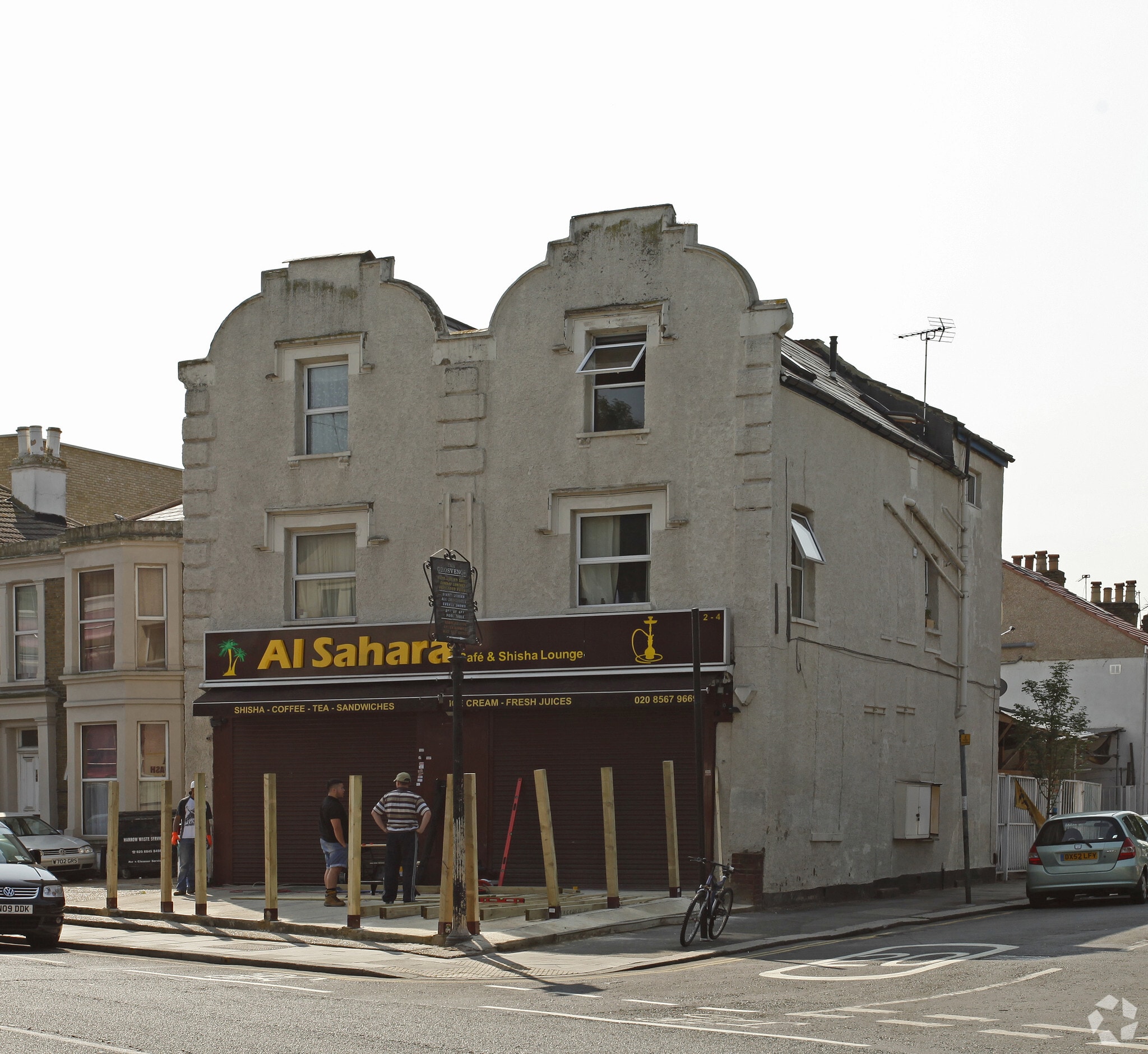 2-4 Uxbridge Rd, London for sale Primary Photo- Image 1 of 1