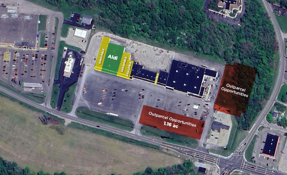 142 Hocking Mall, Logan, OH for lease - Building Photo - Image 2 of 7