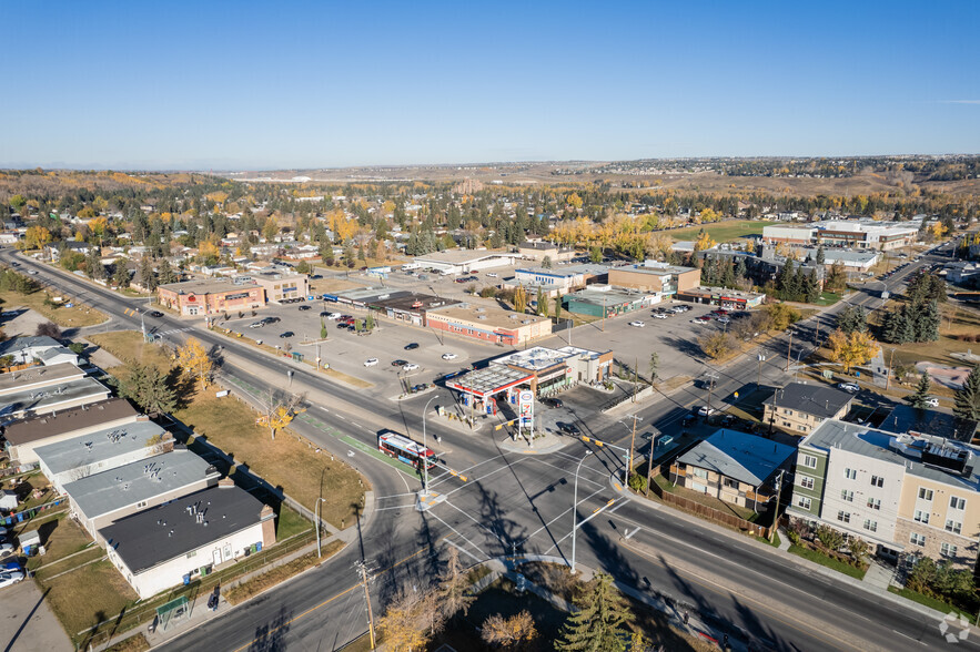 68-7930 Bowness Rd NW, Calgary, AB for lease - Aerial - Image 3 of 5