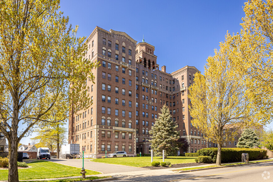 75 Prospect St, East Orange, NJ for sale - Primary Photo - Image 1 of 1