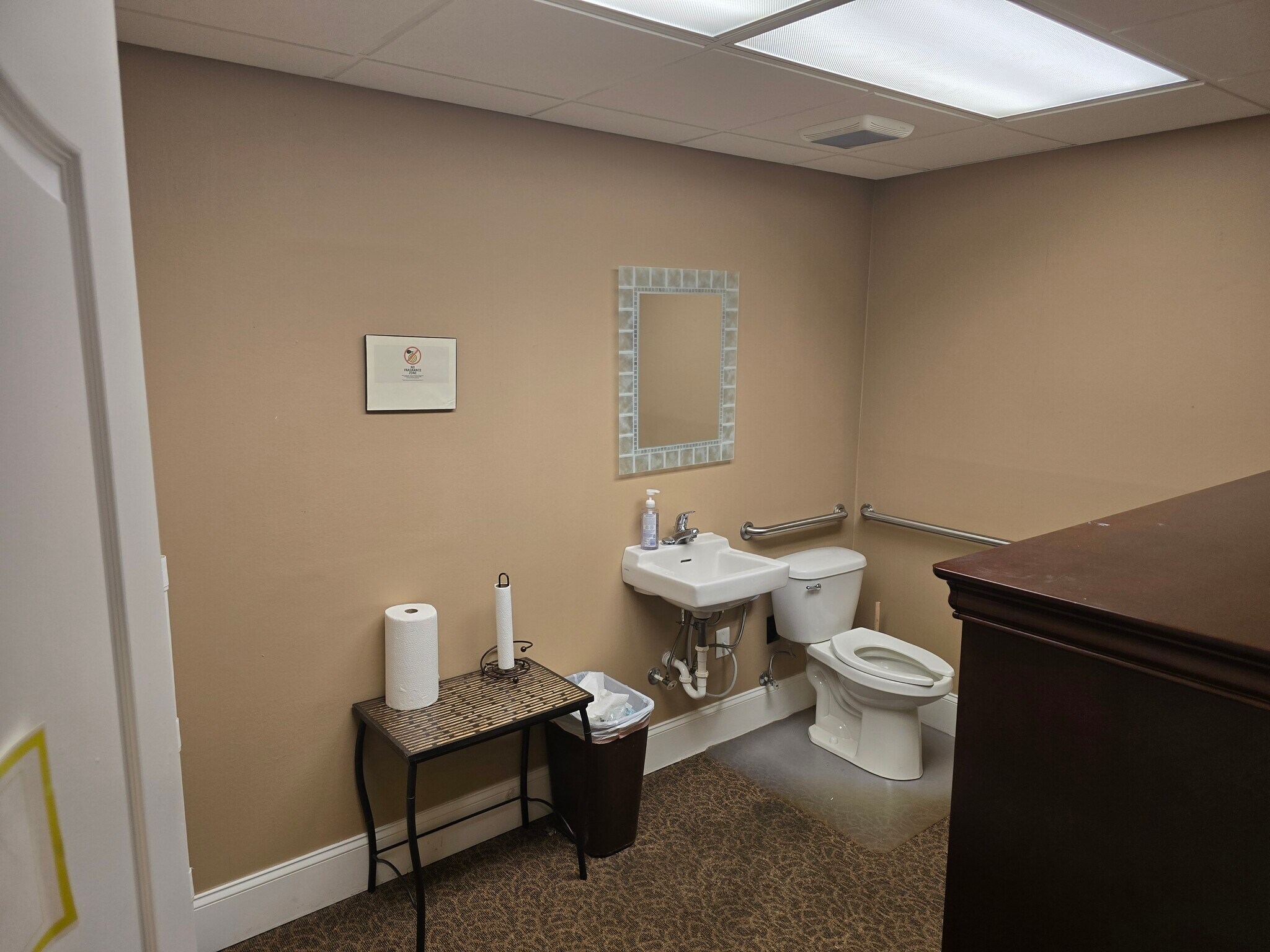 400 S Main St, Mauldin, SC for lease Interior Photo- Image 1 of 5