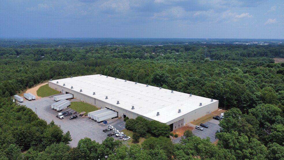 2 Greentree Rd, Anderson, SC for sale - Building Photo - Image 1 of 1