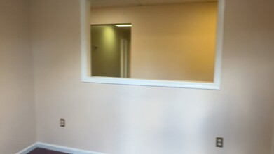 8 South St SW, Leesburg, VA for lease - Commercial Listing Video