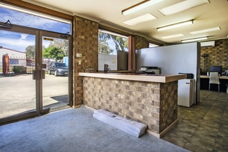 21 Ween Rd, POORAKA for lease Interior Photo- Image 2 of 4