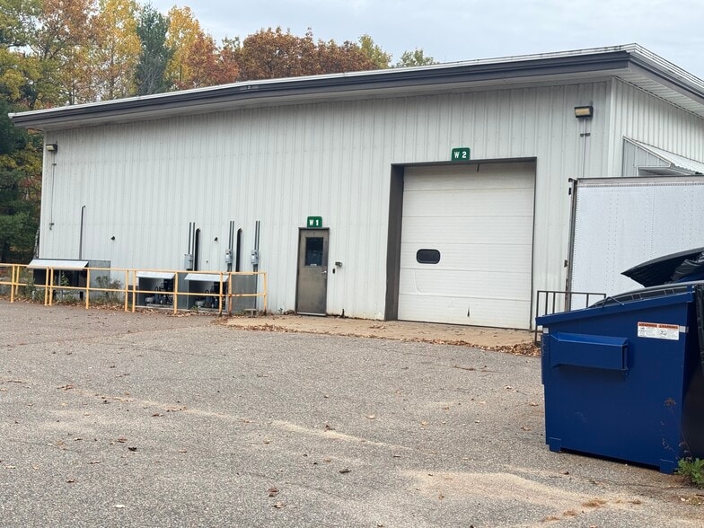 Rhinelander Industrial Park portfolio of 2 properties for sale on LoopNet.com - Building Photo - Image 3 of 16