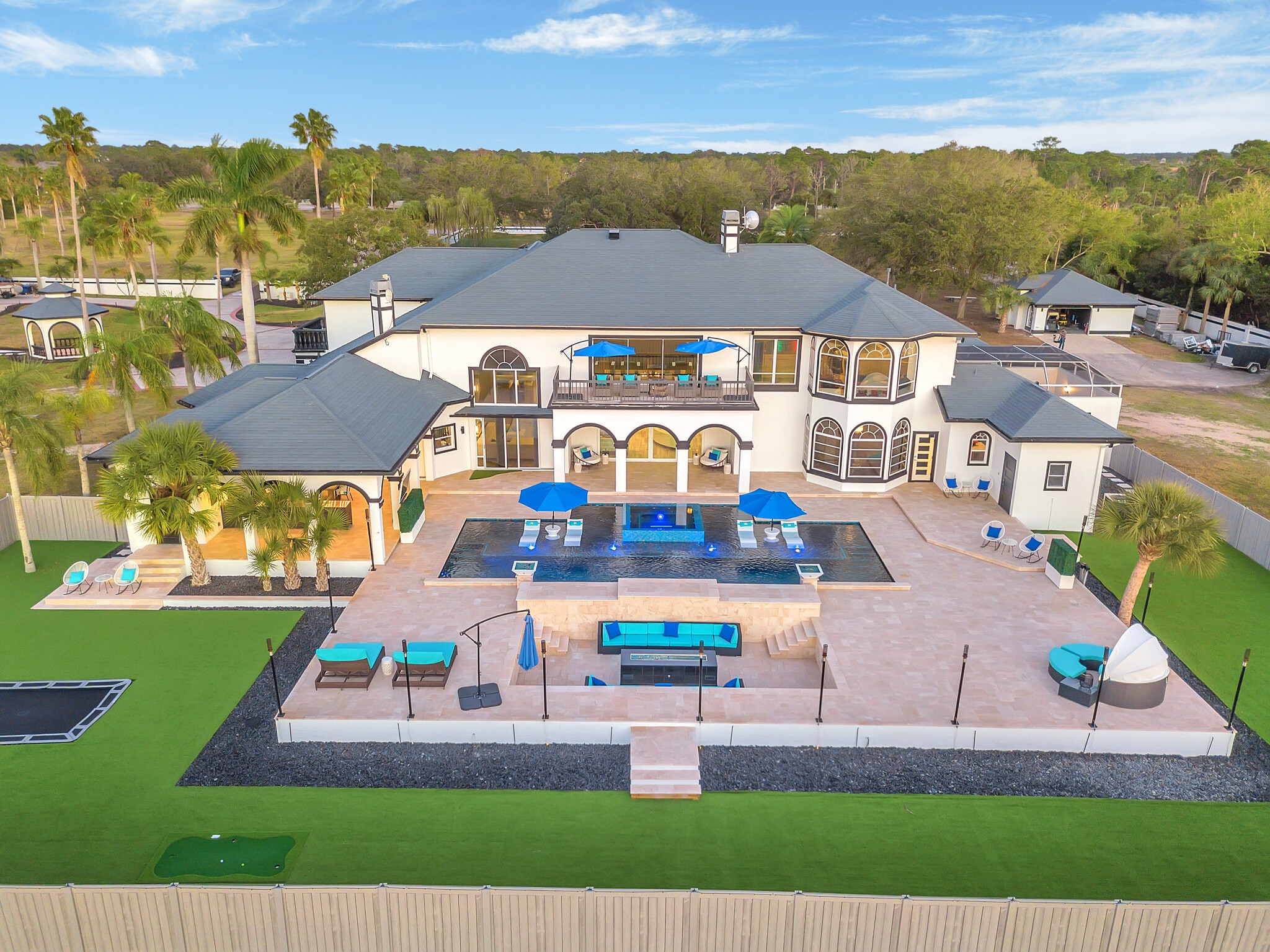 13000 Windcrest Dr, Port Charlotte, FL for sale Primary Photo- Image 1 of 16