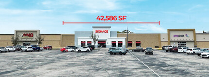 810-890 Saxon Blvd, Orange City, FL for lease Building Photo- Image 2 of 4